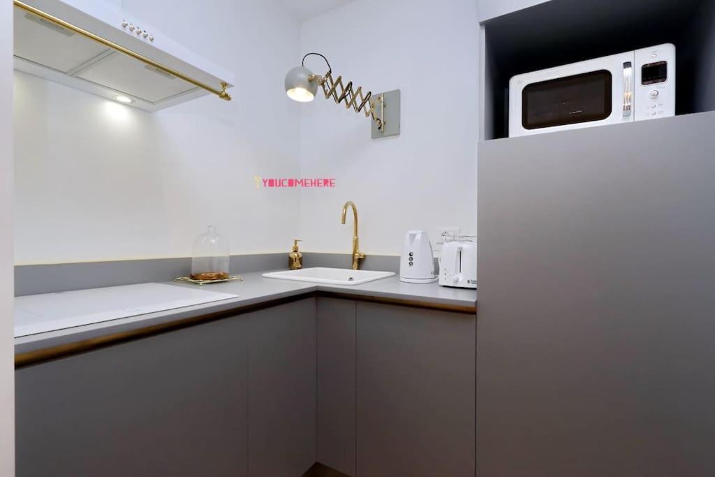 Ych-Renovated And Design Flat Close To The Center 로마 외부 사진